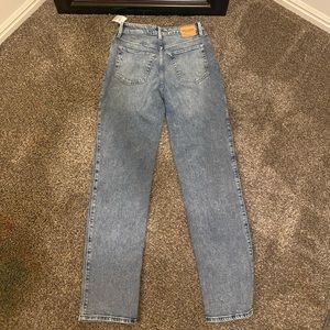 Ultra High-Rise ‘90s Vintage Straight